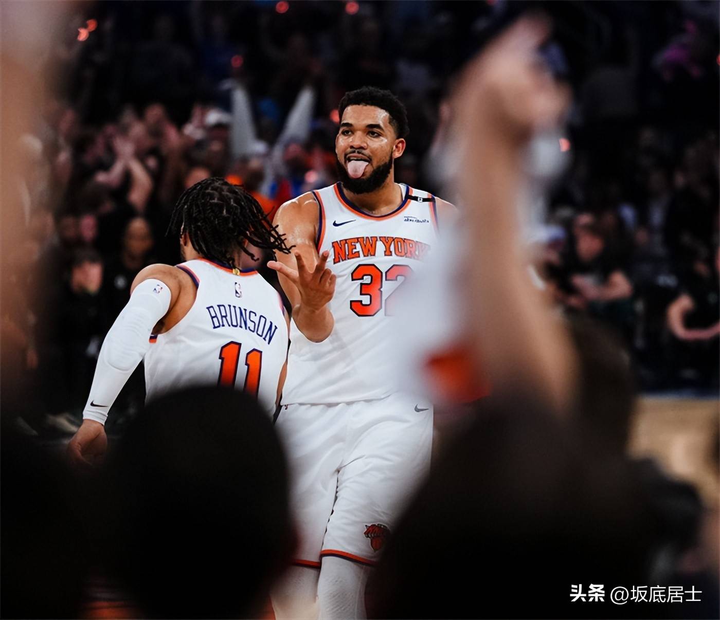 唐斯惊艳全场，波尔津吉斯助攻爆棚，鹈鹕逆转取胜！的简单介绍